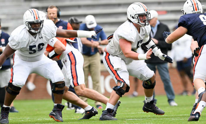 Linemen E. J. Haris and Avery Jernigan (57).Auburn FB scrimmage on Saturday, April 2, 2022 in Auburn, Ala.